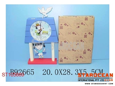 CLOCK W/MUSIC - ST105889