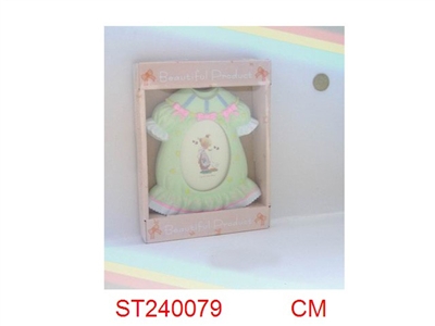 FRAME - ST240079
