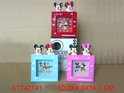 CLOCK - ST240741