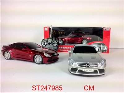 1:18 R/C MODEL CAR - ST247985