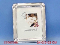 ST007066 - 10 PHOTOGRAPH FRAME