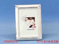 ST007072 - 5 PHOTOGRAPH FRAME