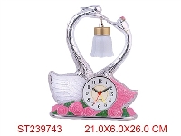 ST239743 - CLOCK AND LAMP