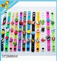 ST260844 - DIY SILICONE COLOR 12 - HOLE CHILDREN BRACELET PLUS CARTOON IMAGES