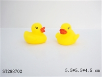 ST298702 - PVC DUCK(5.5CM)