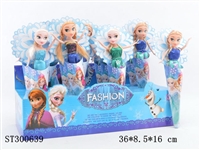 ST300639 - DOLL